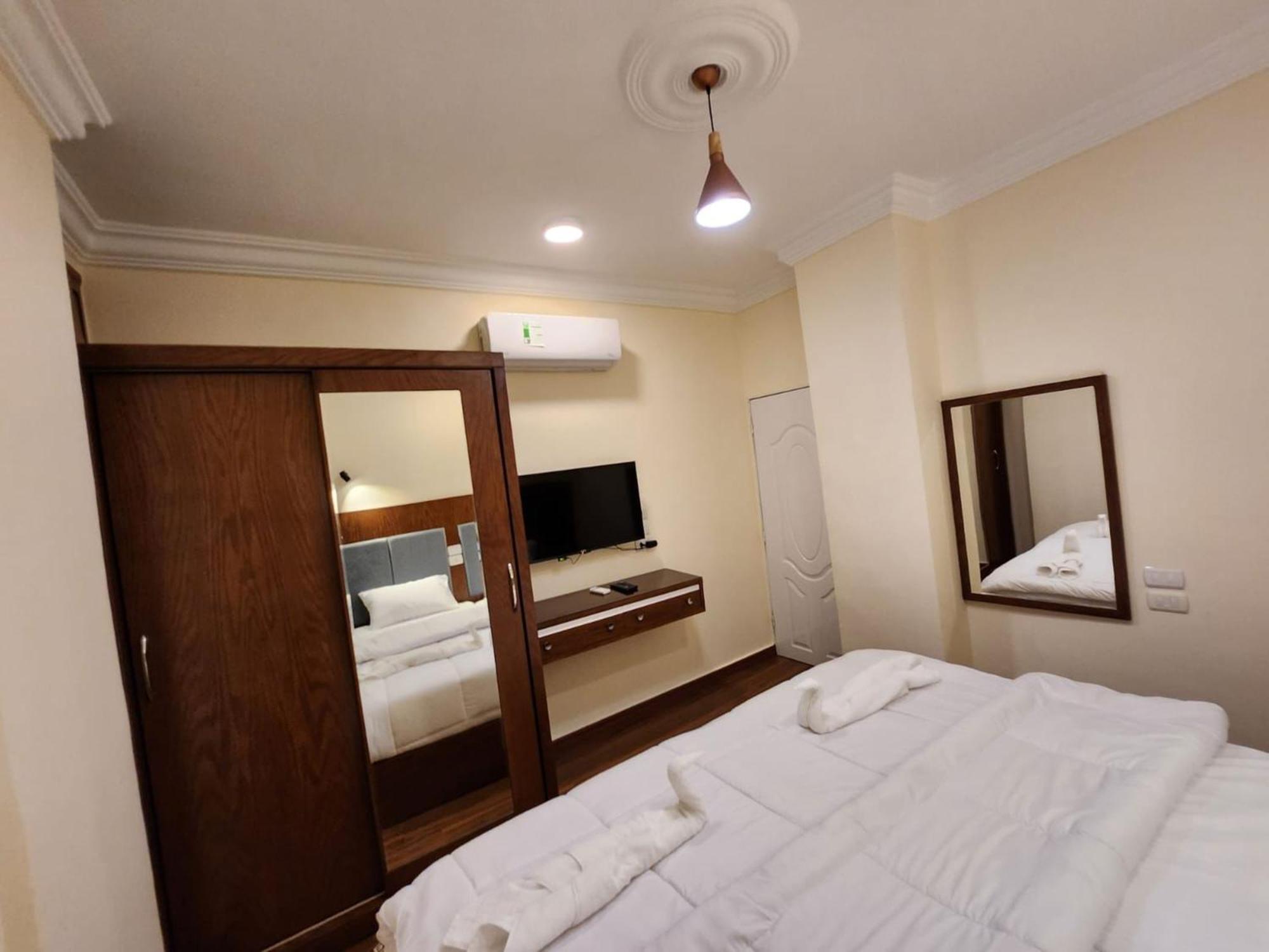 Wa Set Luxor Apartment Exterior foto